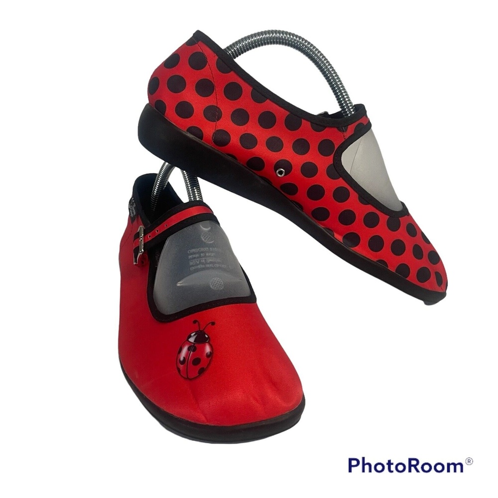 Hot Chocolate Design Red Ladybug Polka Dot Mary Jane Flat Shoes SZ9 Chocolaticas